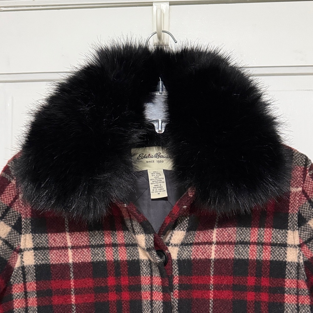 Eddie Bauer Plaid Women's Jacket with Faux Fur Detachable Collar - Picture 2 of 6